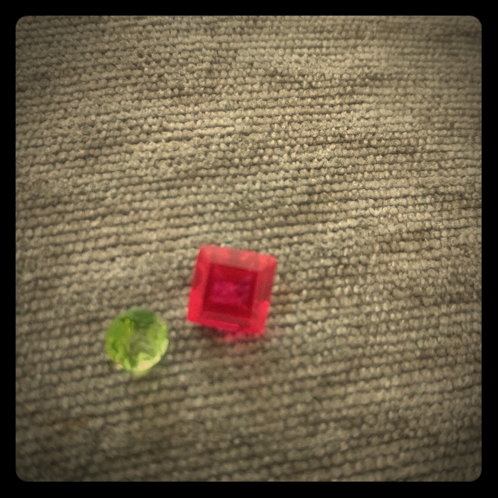 1ct square cut ruby and 1/4ct round cut peridot